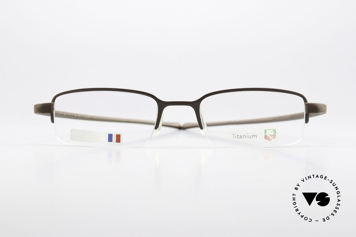 Tag Heuer 3203 Reflex Titaniumbrille Halb Randlos, eine extrem sportliche Herren Halbrand-Brille, Passend für Herren