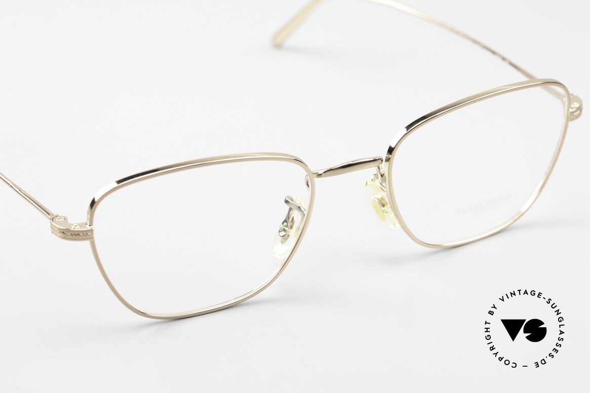 Oliver Peoples Suliane Zeitlose Unisexbrille 2019, ungetragen (wie alle unsere Oliver Peoples Brillen), Passend für Herren und Damen