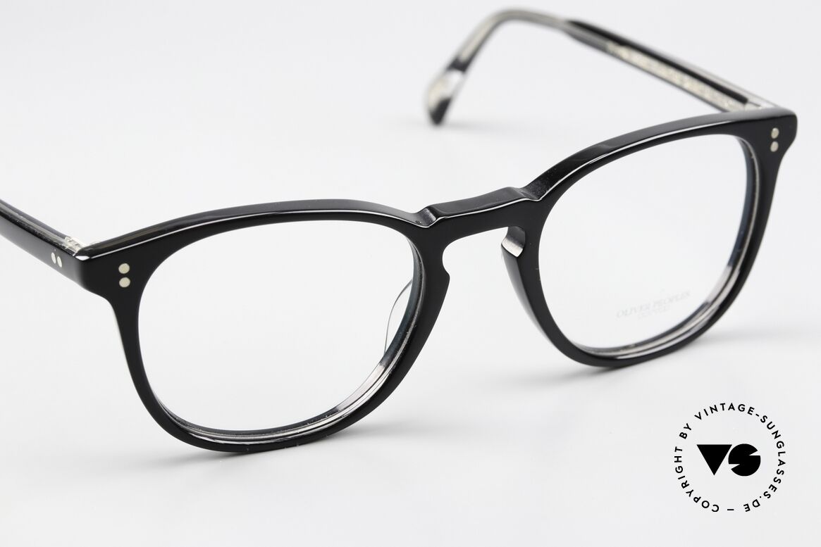 Oliver Peoples Finley Esq Schwarze Panto Brille 49mm, zeitloses, schwarzes Pantomodell von 2019; Luxottica, Passend für Herren und Damen
