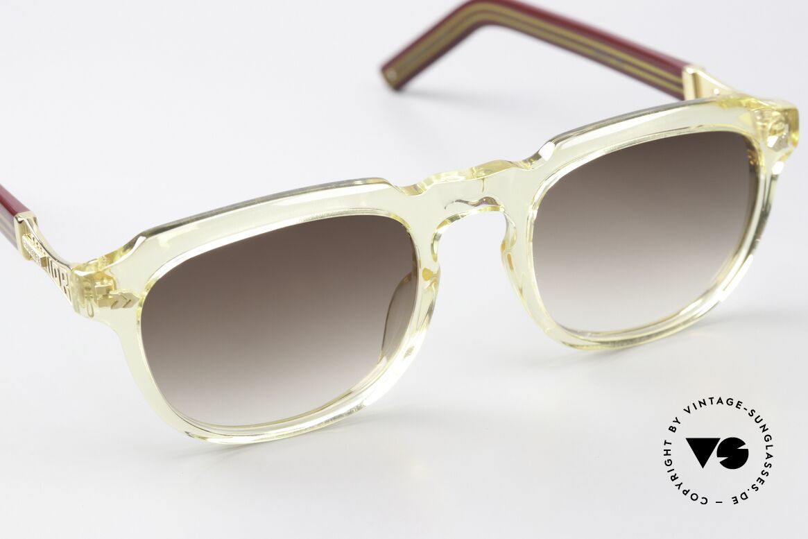 Jean Paul Gaultier 57-1071 Extravagante Designerbrille, ein Mode-Statement; col. 2 (kristall, gold & weinrot), Passend für Herren und Damen