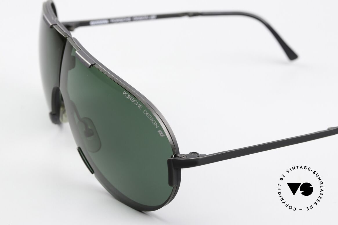 Porsche 5629 Herren Sonnenbrille Faltbar, im Jahre 2007 als er zu LA Galaxy wechselte, Passend für Herren