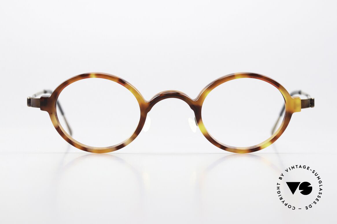 Lindberg 1011 Acetanium Ovale Designerbrille Small, ovale Lindberg Acetanium Brille in interessanter Farbe, Passend für Herren und Damen