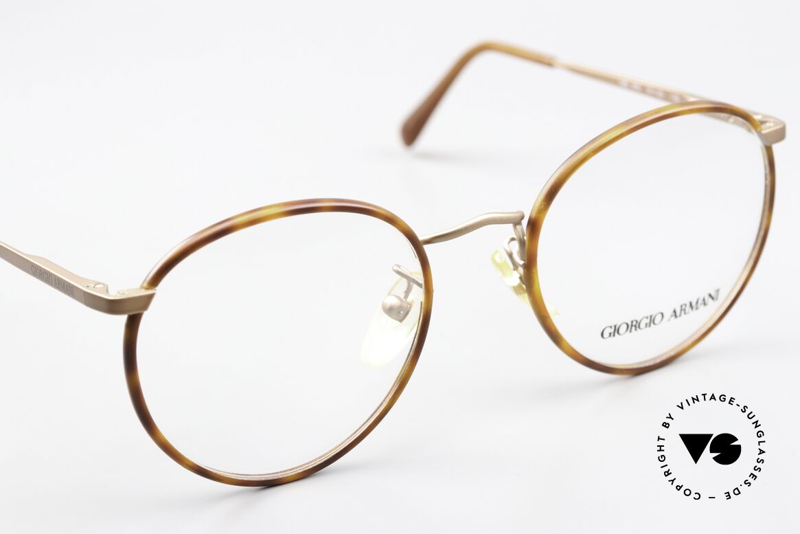 Giorgio Armani 145 Zeitlose Vintage Pantobrille, elegante Kolorierung aus kastanienbraun & mattbronze, Passend für Herren