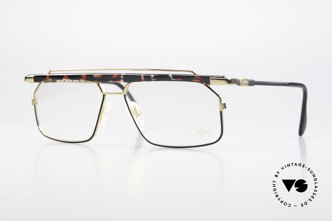 Cazal 752 Noch Designed By Cari Zalloni, eines der letzten echten CAri ZALloni (RIP) Modelle, Passend für Herren