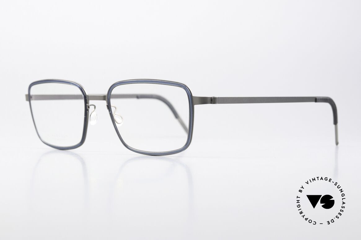 Lindberg 9754 Strip Titanium Klassische Herrenbrille XL, 145mm breite Herrenfassung in "bläulich / anthrazit", Passend für Herren