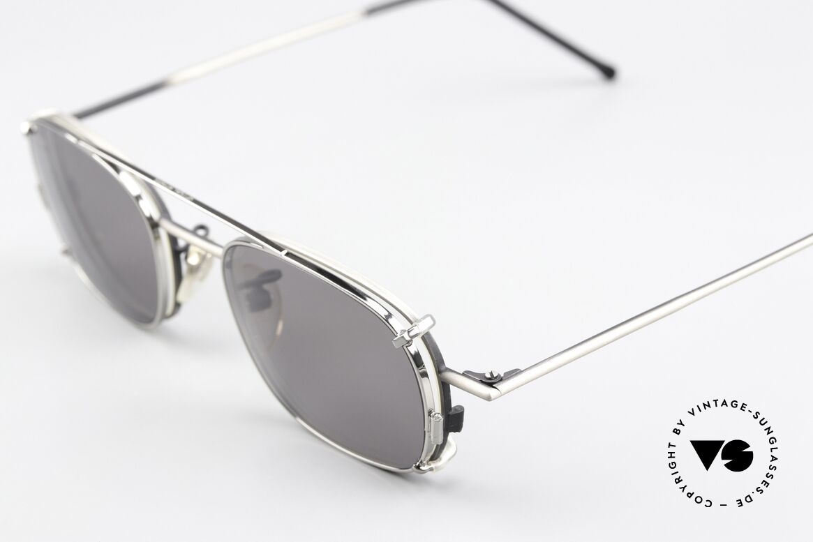 Christian Roth 2404 Brille Antik Grau Clip On, praktischer Sonnen-Clip in grau; 100% UV Protection, Passend für Herren und Damen