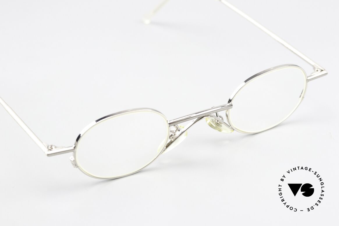 Christian Roth 2400 Kleine Ovale Brillenfassung, puristisch, reduziert = Rahmendesign: Bauhaus Stil, Passend für Herren und Damen
