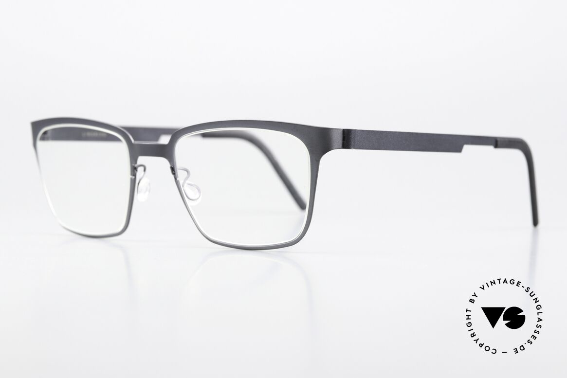 Lindberg 9627 Strip Titanium Markante Designerbrille, federleicht und dennoch sehr stabil und sehr langlebig, Passend für Herren und Damen