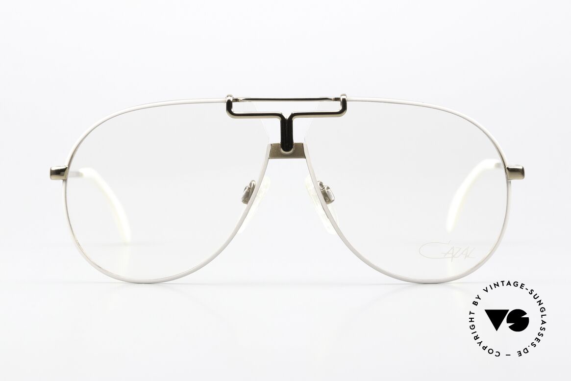 Cazal 731 Titanium Brille West Germany, 14 Gramm leichtes Titangestell im Targa-Design, Passend für Herren