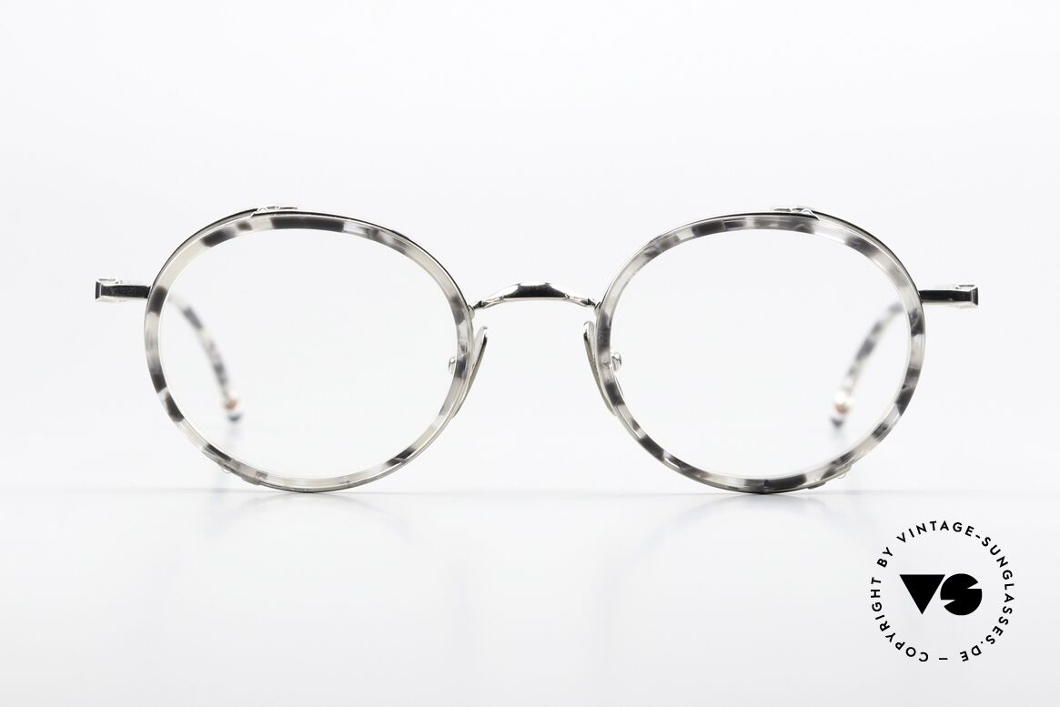 Thom Browne TBX813 Sehr Stilvolle Herrenbrille, Titanium-Fassung mit Azetat-Ringen, in Größe 49-23, Passend für Herren