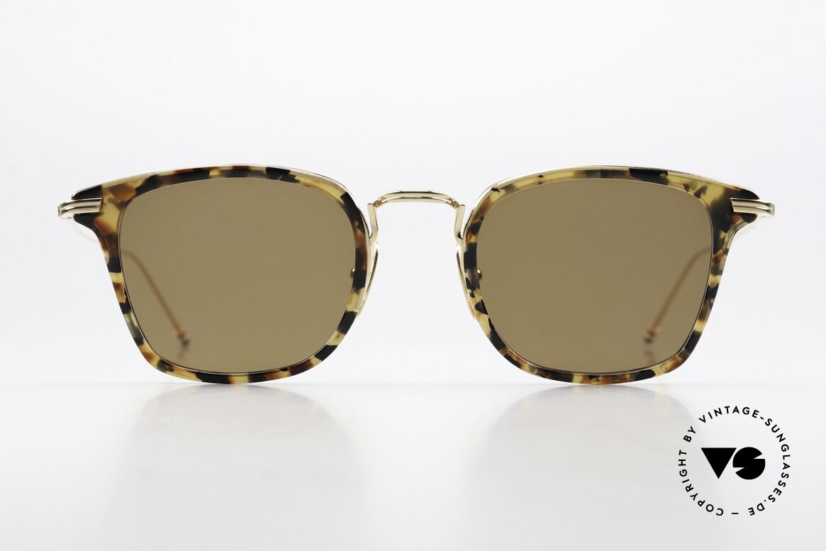 Thom Browne TBS905 Feinste Herrensonnenbrille, Titanium-Fassung mit Azetat-Ringen, in Größe 49-23, Passend für Herren