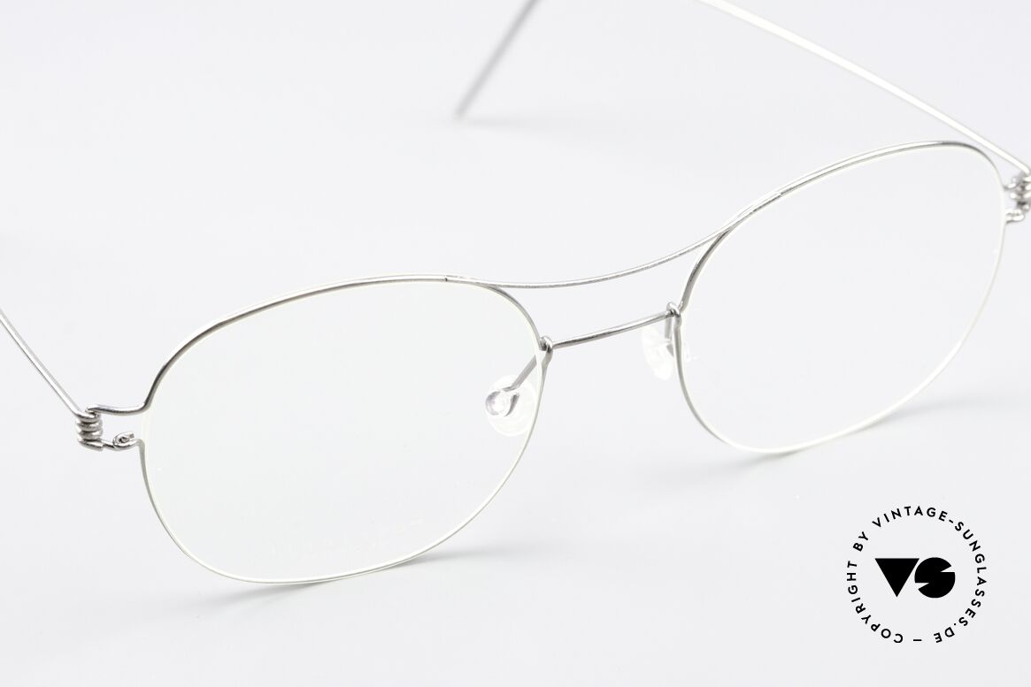 Lindberg Rasmus 49 Air Titan Rim Klassische Brille In Silber, ungetragenes Einzelstück + orig. Lindberg Magnet-Etui, Passend für Herren und Damen