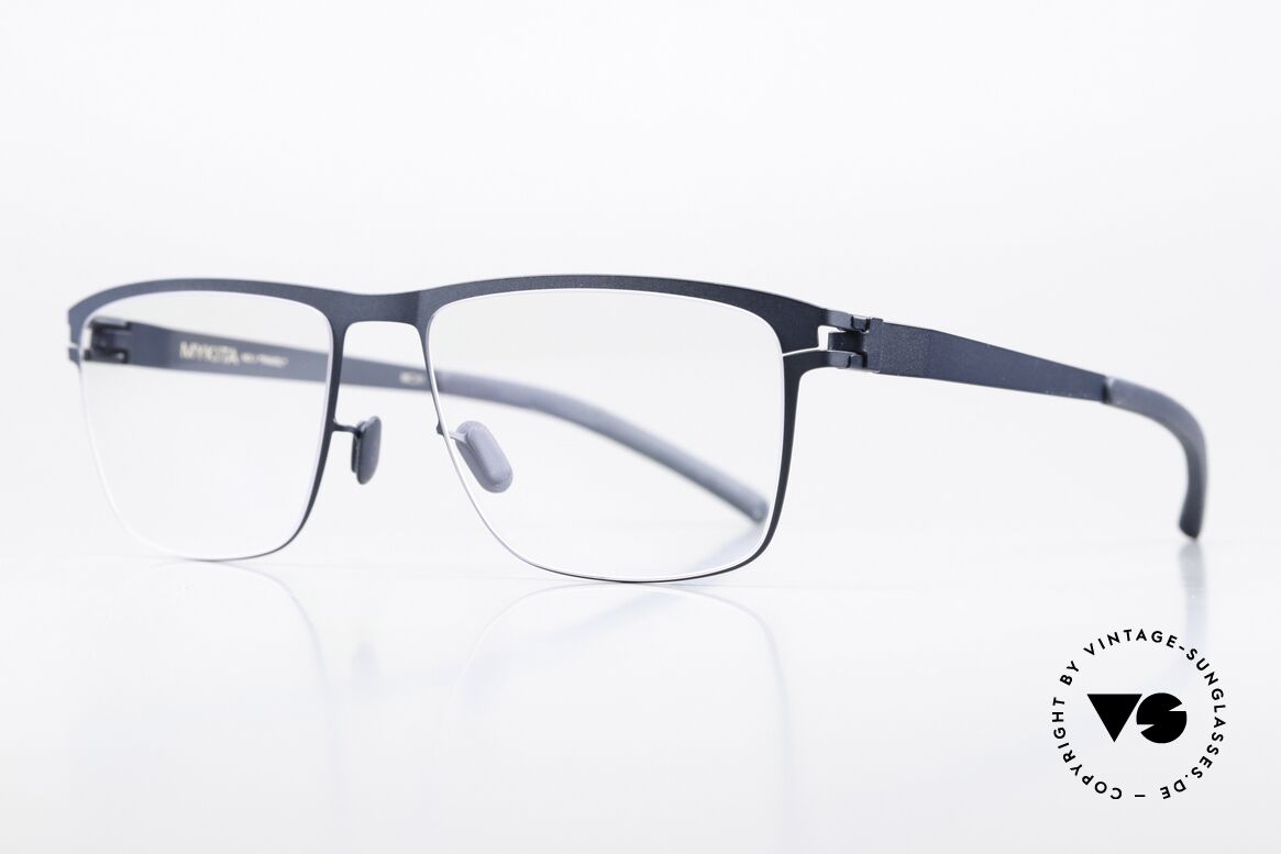 Mykita Pawel Eckige Herrenbrille Navy Blue, color 084 "Navy Blue" (ein markantes Herrenmodell), Passend für Herren