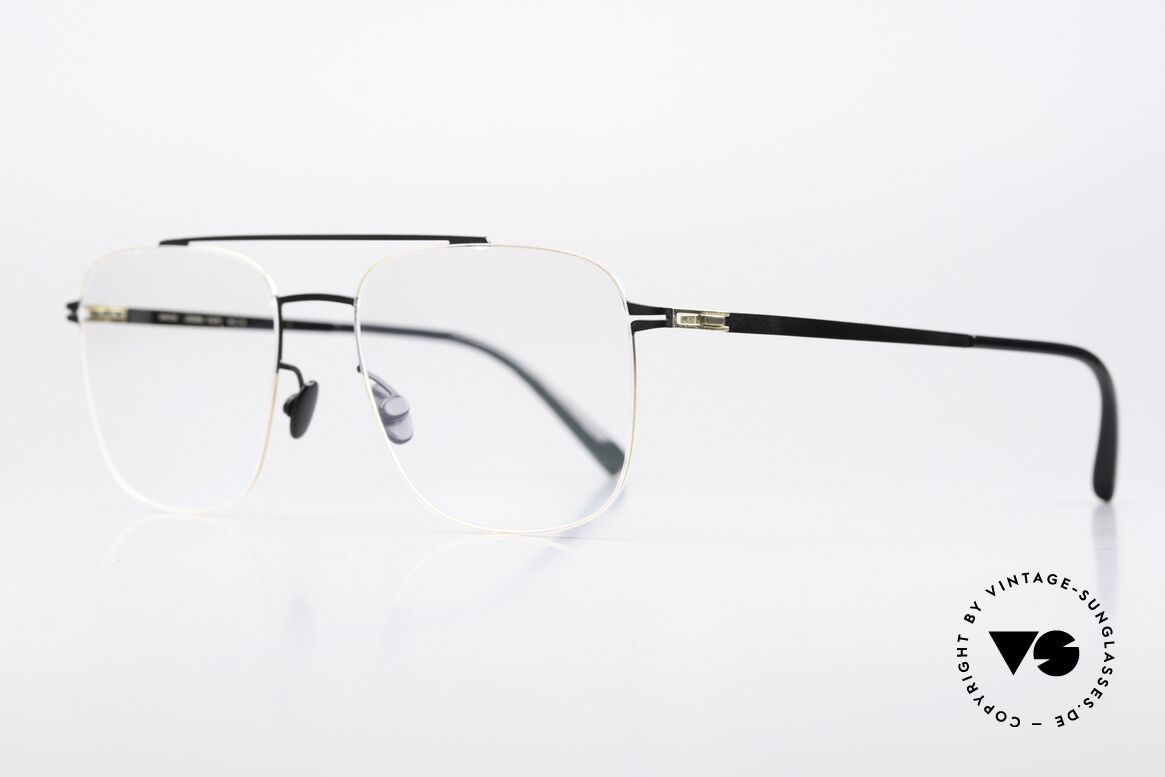 Mykita Yuuto Eckige Fassung Schwarz Gold, Farbcode 056: black/gold; sehr markante Herrenbrille, Passend für Herren