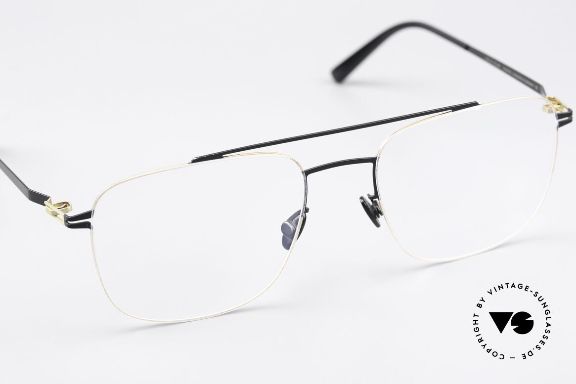 Mykita Yuuto Eckige Fassung Schwarz Gold, ungetragenes Modell mit originalem Etui von Mykita, Passend für Herren