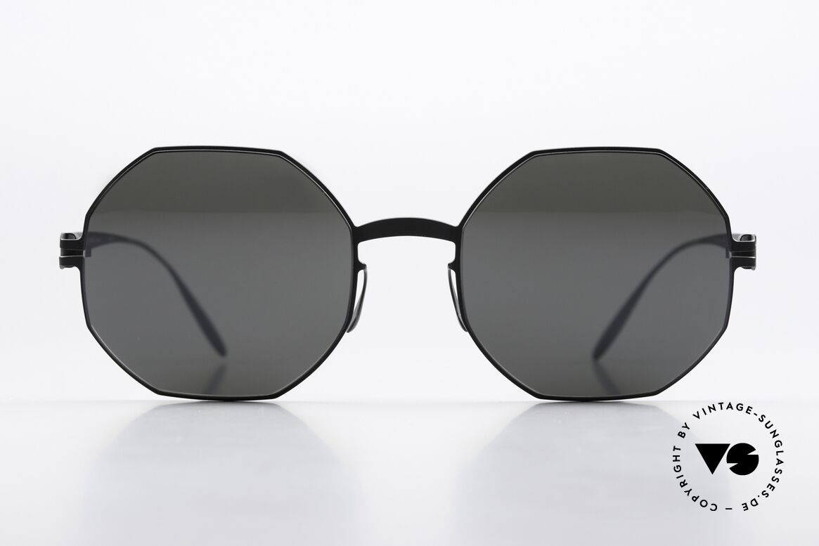 Mykita Ursula Design by Bernhard Willhelm, Zusammenarbeit mit Modedesigner Bernhard Willhelm, Passend für Damen