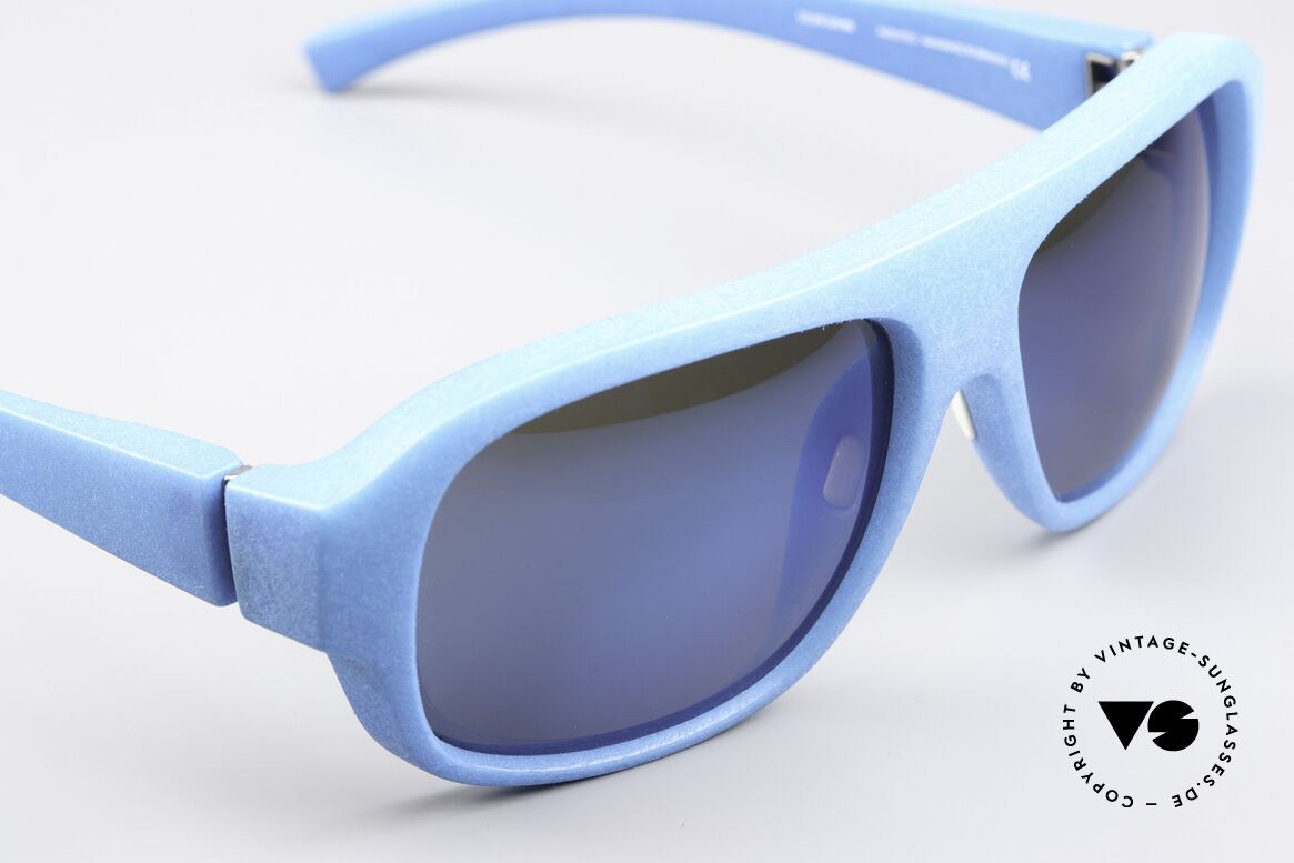 Mykita Mylon Titan Blau Verspiegelte Gläser, ungetragenes Modell von 2016 mit Mykita Etui, Passend für Herren