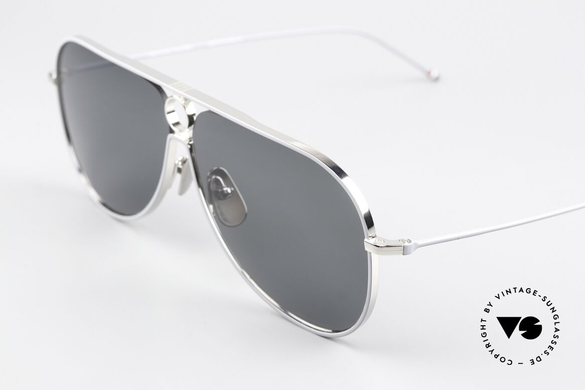 Thom Browne TBS115 XXL Herren Sonnenbrille, entspiegelte Sonnengläser in Grau-Tönung, 100% UV, Passend für Herren