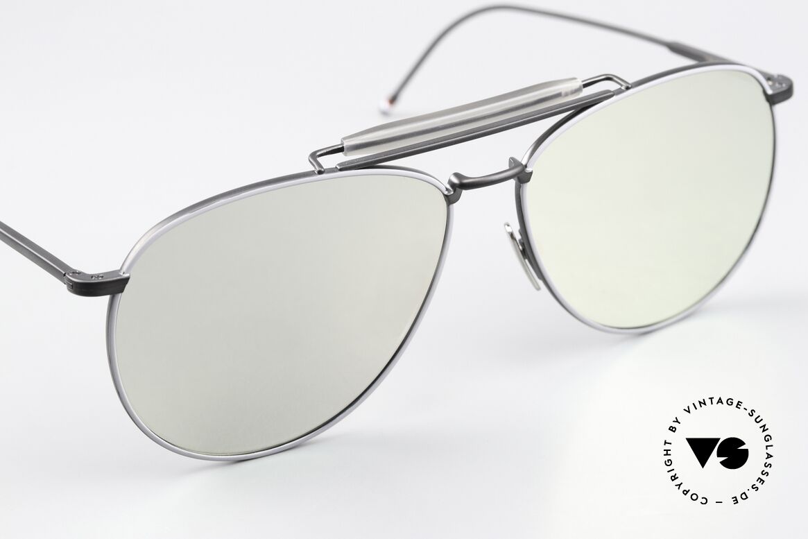 Thom Browne TB015 XL Schwarz Silber Verspiegelt, ein edles Designer-Accessoire für alle Mode-Liebhaber, Passend für Herren