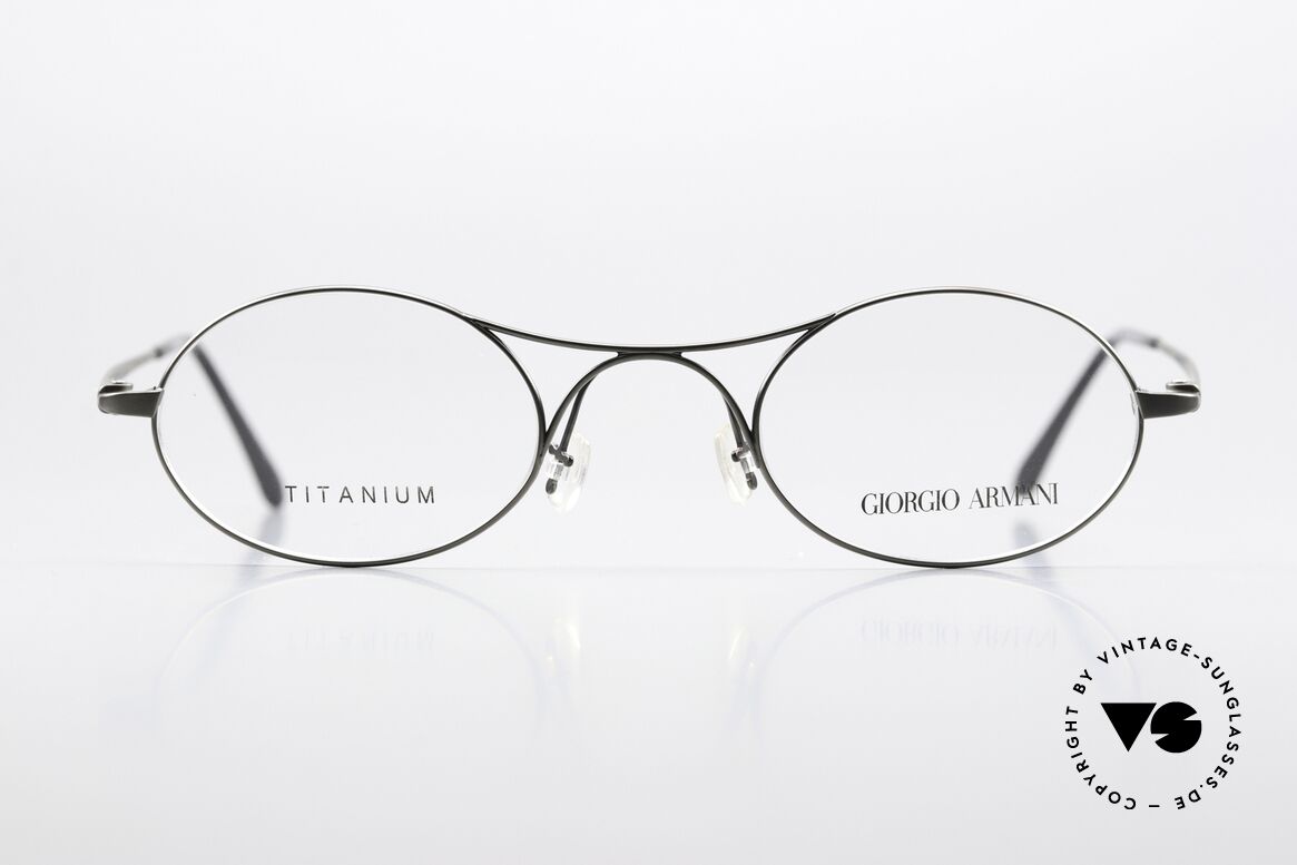 Giorgio Armani 229 AR5027 Veredelte Neuauflage Titan, die Neuauflage der Armani Schubert Brille, Modell 229, Passend für Herren und Damen