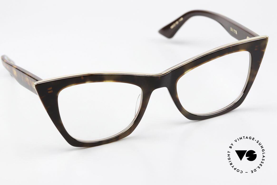 DITA Showgoer Designerbrille Cateye Style, eine Kombination aus Luxus & "Los Angeles Lifestyle", Passend für Damen