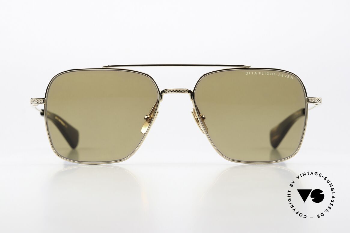DITA Flight Seven Vergoldete Titan-Fassung, äußerst edle, GOLD-plattierte TITANIUM-Fassung, Passend für Herren