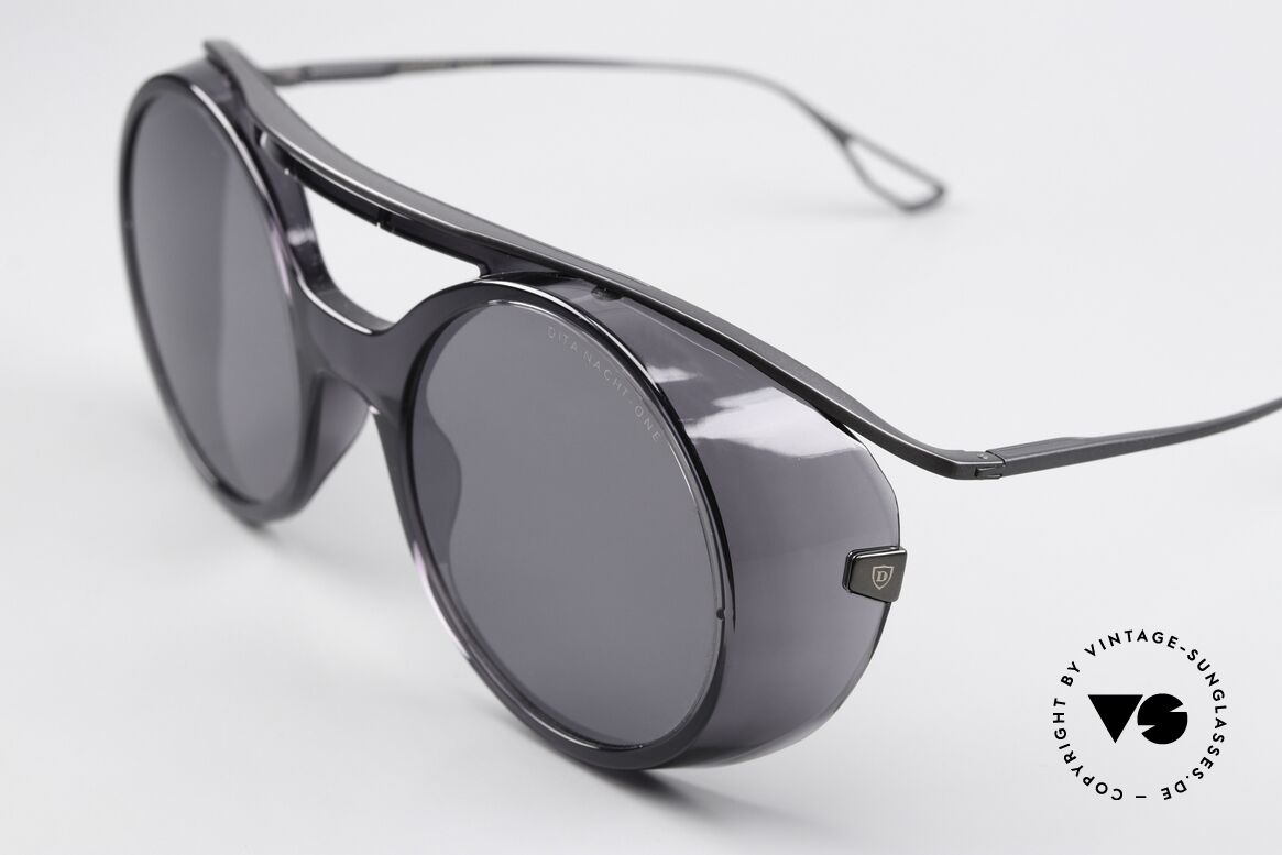 DITA Nacht One Steampunk Designerbrille, graue, entspiegelte Sonnengläser; 100% UV Protection, Passend für Herren und Damen