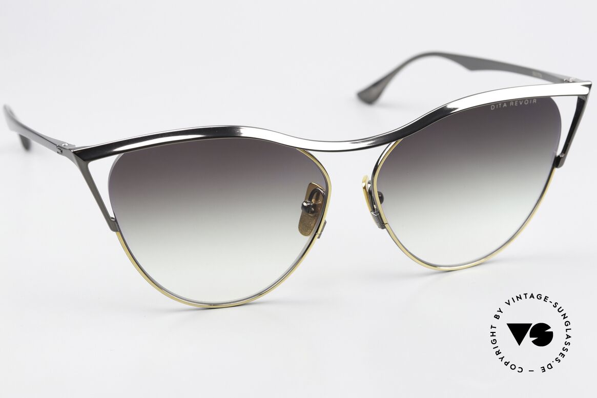 DITA Revoir Zauberhafte Cateye-Brille, Color BLK = black (wirkt aber eher grau / anthrazit), Passend für Damen