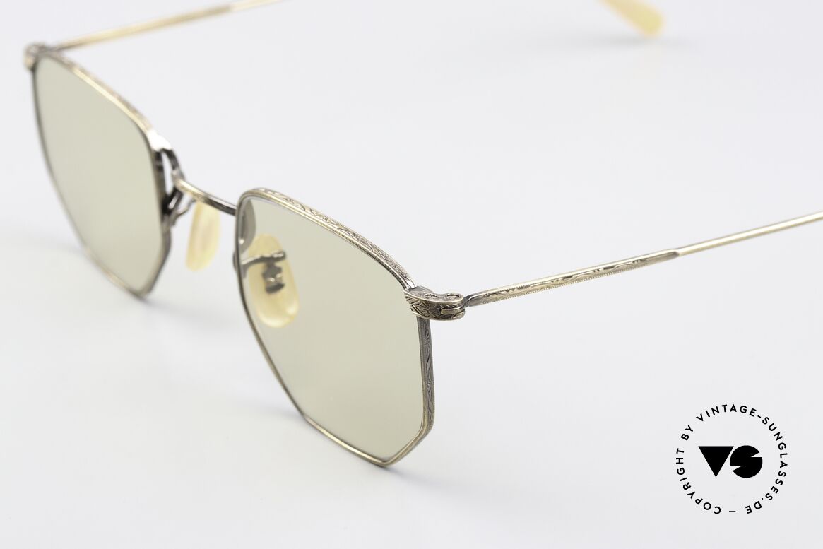 Oliver Peoples OP17 Gläser Verdunkeln Bei Sonne, TOP-Qualität der SMALL Fassung; aufwändige Gravuren, Passend für Herren und Damen