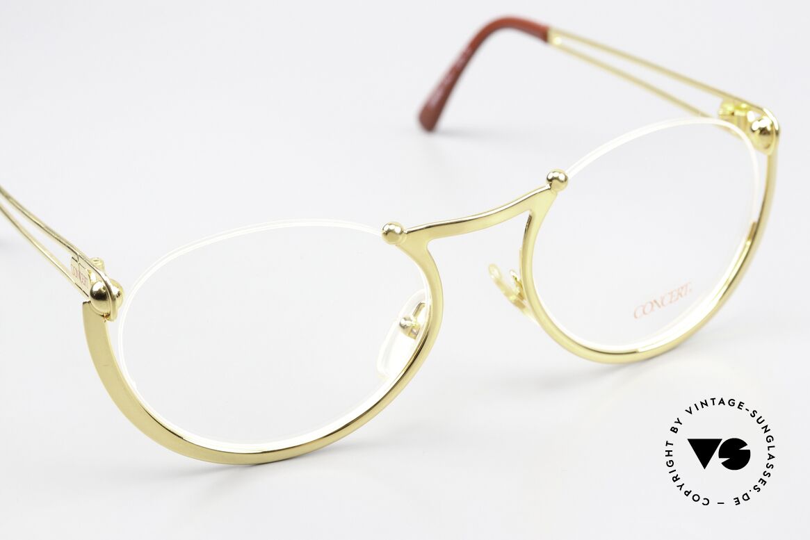 Stefano Russo Concert 966 Italienische Damenbrille 90's, hier das Brillenmodell CONCERT 966 in Größe 54mm, Passend für Damen