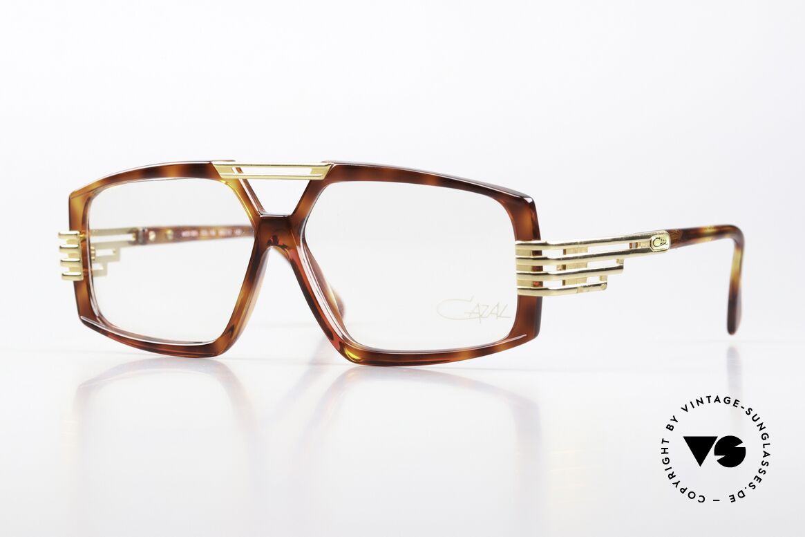 Cazal 325 Old School West Germany, alte WEST Germany CAZAL vintage Brille, Passend für Herren und Damen