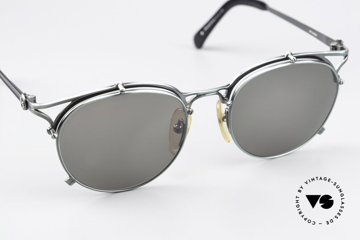 Jean Paul Gaultier 56-2171 Tannengrün Metallic 90er, ungetragen; wie alle unsere vintage JPG Sonnenbrillen, Passend für Herren und Damen