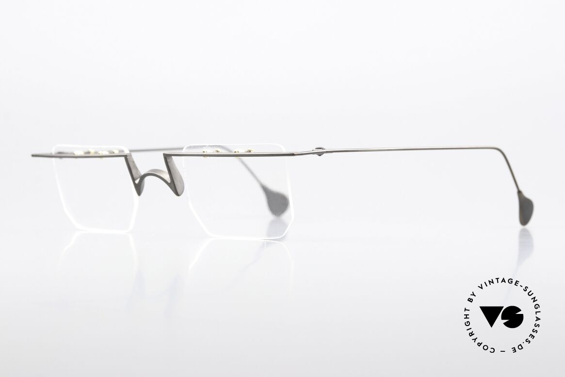 Paul Chiol 2021 Architekten Vintage Brille, filigran ausgeklügelte Formen; schlichtweg mondän, Passend für Herren und Damen