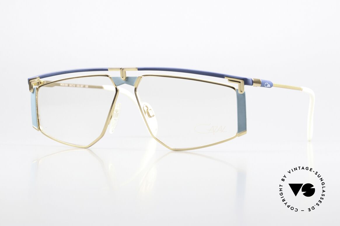 Cazal 235 Vintage Titan West Germany, vintage Cazal Titanium Brillenfassung von circa 1988, Passend für Herren und Damen