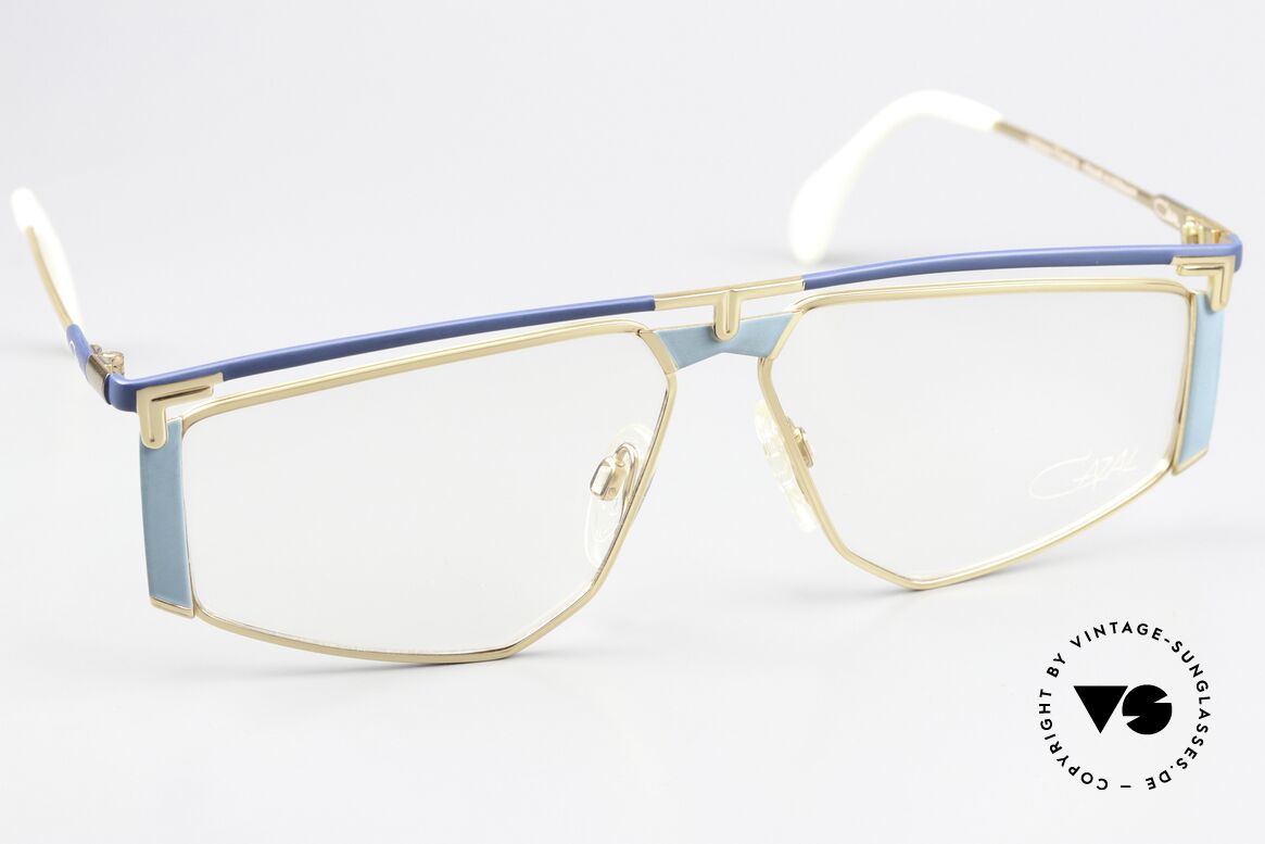 Cazal 235 Vintage Titan West Germany, ungetragen (wie alle unsere 80er vintage Titan-Brillen), Passend für Herren und Damen