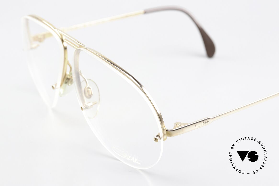 Cazal 715 80er Designer Brille Herren, ungetragen (wie alle unsere Cazal vintage Modelle), Passend für Herren