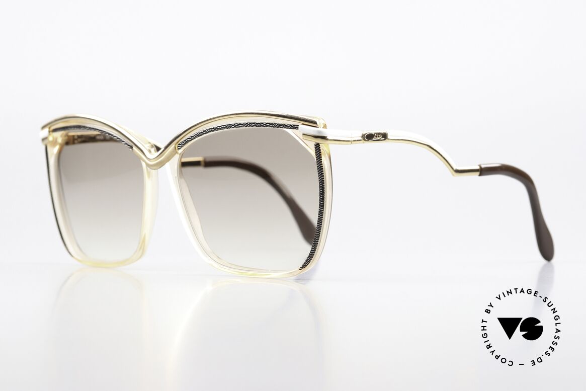Cazal 157 Tolle Alte 80er Damenbrille, ein zauberhaftes, 45 Jahre altes, Cazal-Original, Passend für Damen