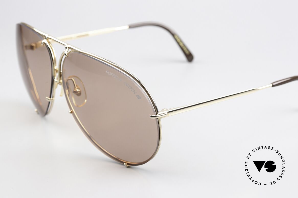 Porsche 5621 Übergroße 80er Sonnenbrille, ein ungetragenes Exemplar mit hellbraunen Gläsern, Passend für Herren