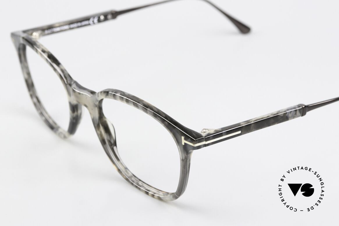 Tom Ford TF5484 Herren Designer Brille Titan, ein ungetragenes Original der 2017er TF Kollektion, Passend für Herren