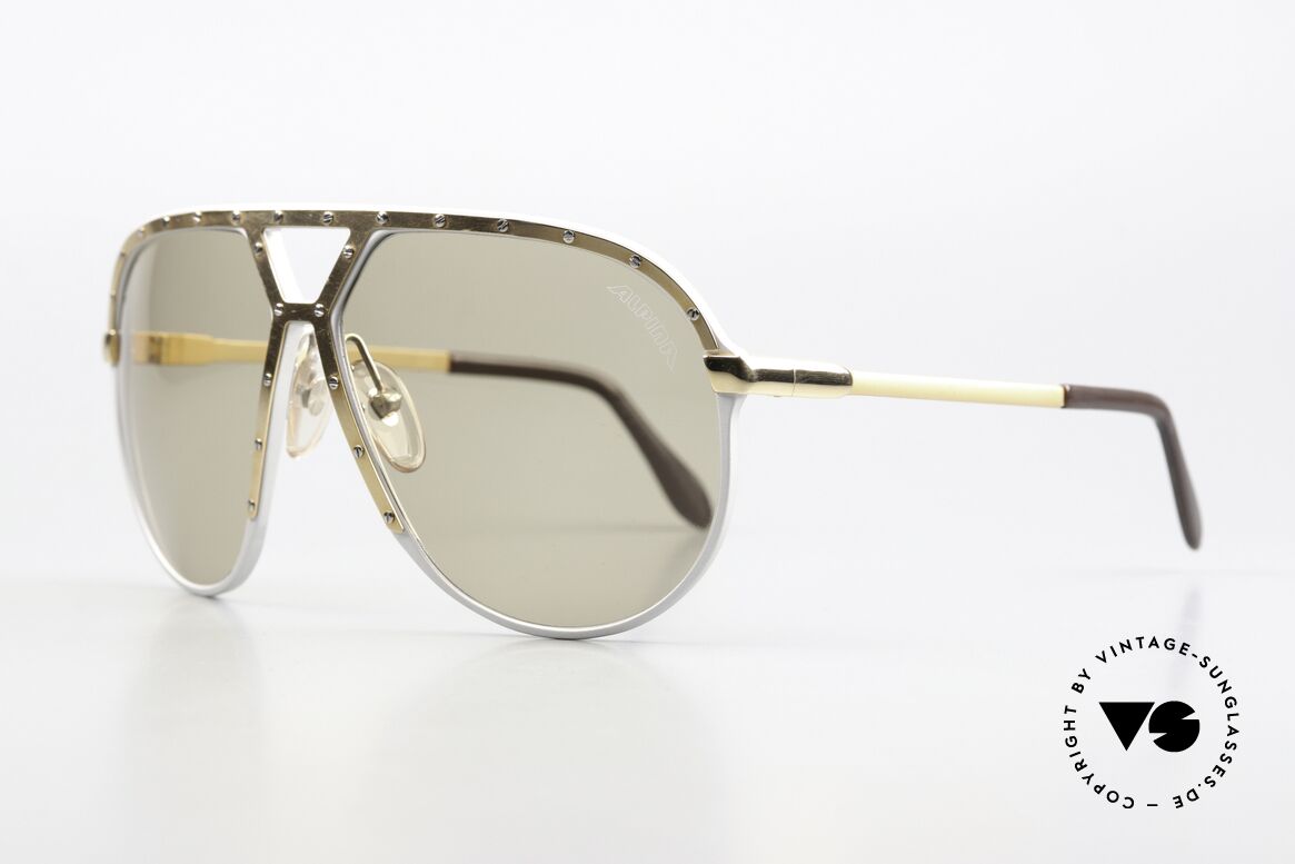 Alpina M1 80er Sonnenbrille Legende, hellbraune Sonnengläser mit Alpina Logo, 100% UV, Passend für Herren