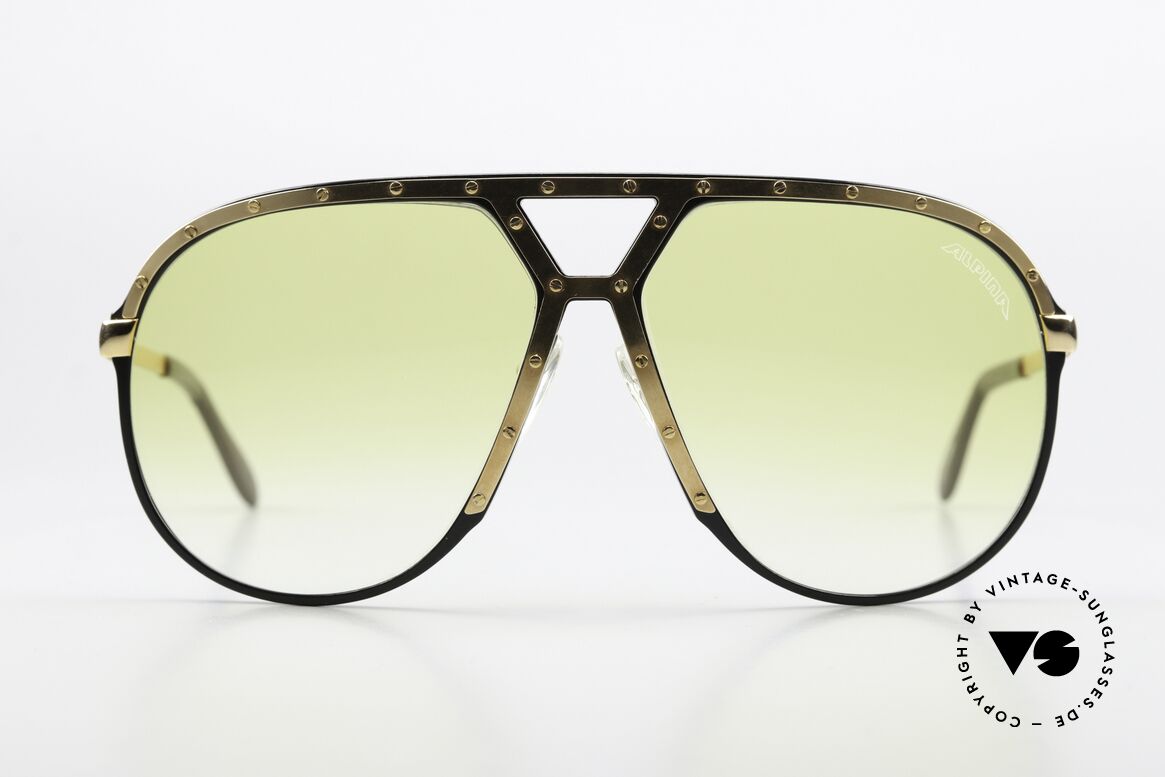 Alpina M1 80er Mode-Accessoire Brille, schwarzer Rahmen + goldene Blende & Schrauben, Passend für Herren