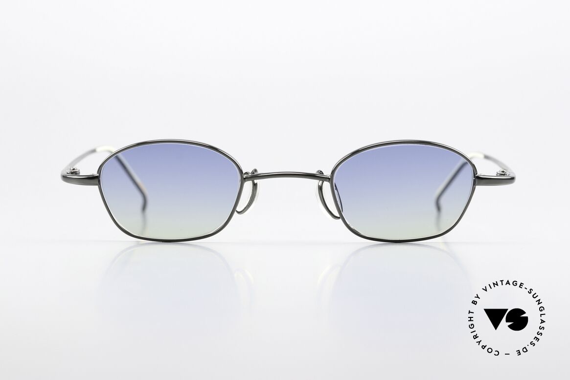 Christian Roth 14007 Pure Titanium Sonnenbrille, kleine Titanium-Fassung, Gr. 40/25, made in Japan, Passend für Herren und Damen