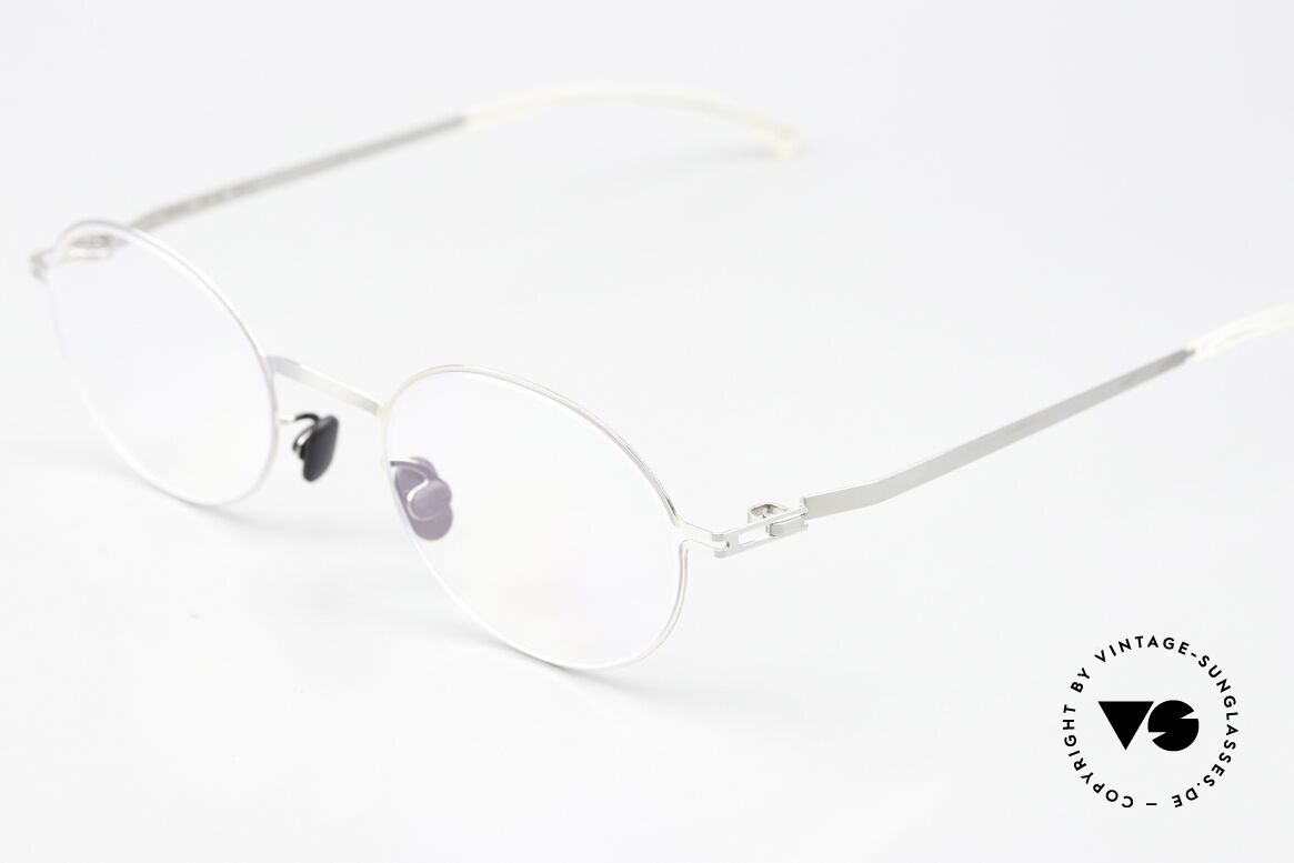 Mykita Aki Ovale Brille Shiny Silver, wohlbekannte Spitzenqualität; handmade in Germany, Passend für Herren und Damen