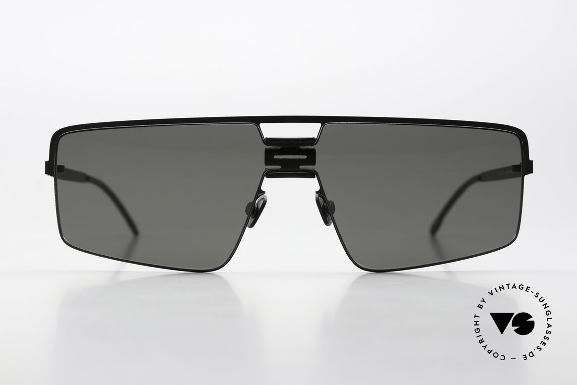 Mykita Mylon Soy Black Pitch Black Dark Grey, Farbcode 243 = 'Black Pitch Black Dark Grey', Passend für Herren und Damen