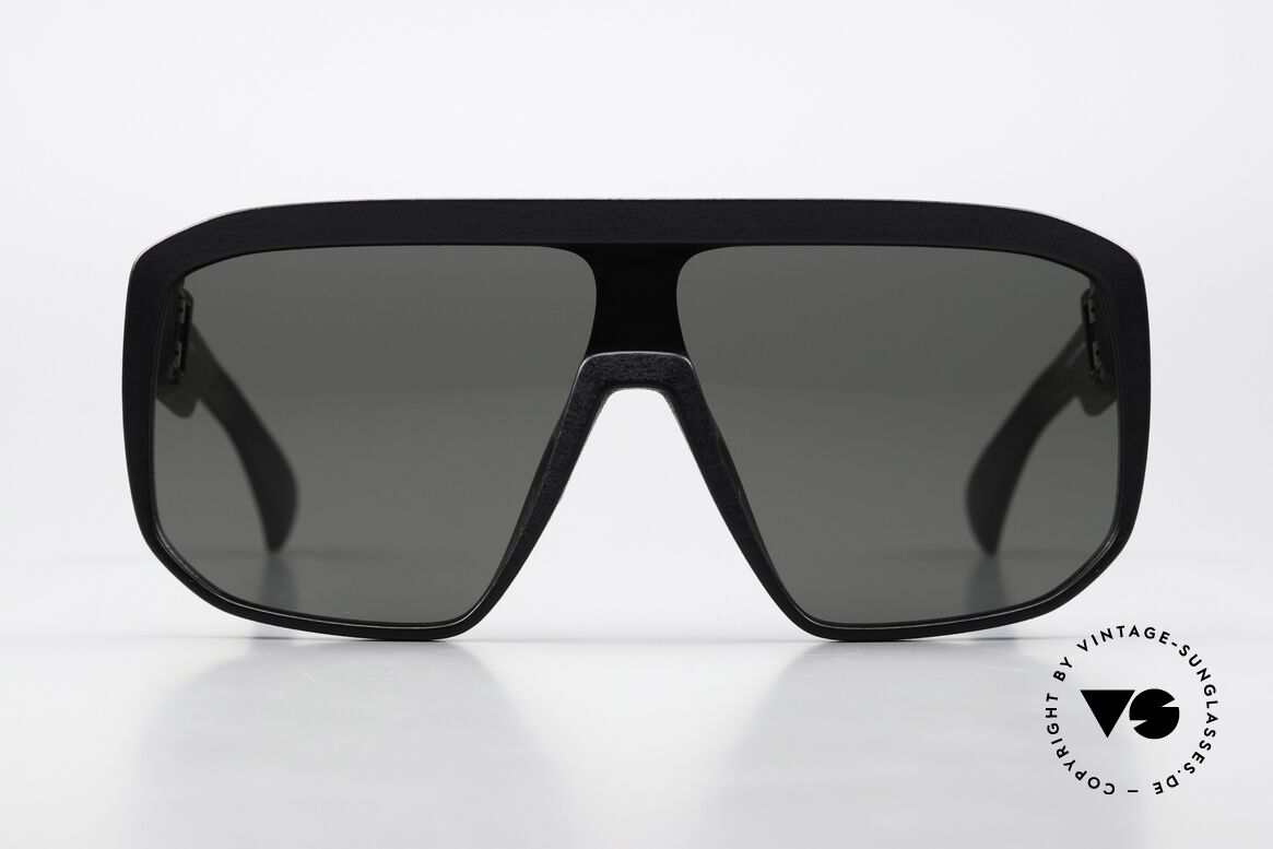 Mykita Mylon Shift High-End Zeiss Sonnengläser, Panorama- oder Ski-Designerbrille; XL Größe, Passend für Herren Mykita Mylon Shift High-End Zeiss Sonnengläser, Panorama- oder Ski-Designerbrille; XL Größe, Passend für Herren