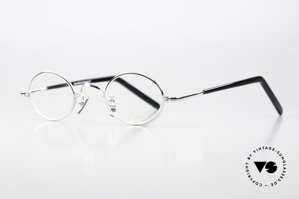 Lunor VA 101 Kleine Ovale Vintage Brille, ohne große Logos; stattdessen mit zeitloser Eleganz, Passend für Herren und Damen