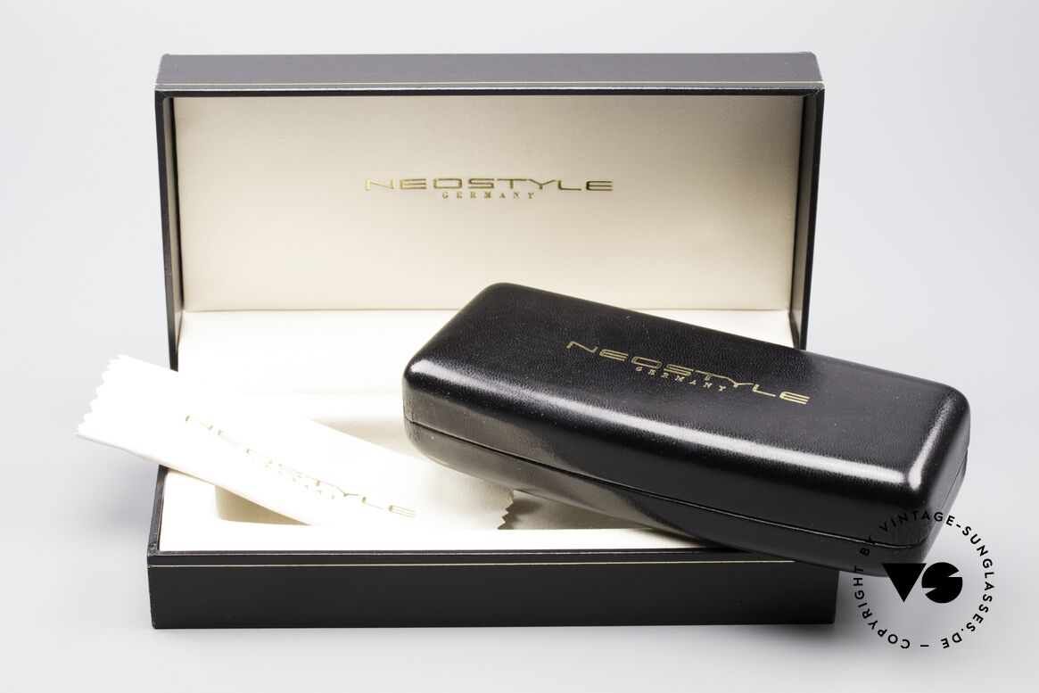 Neostyle Nautic 2 Elvis Presley Brille Von 1972, Größe: medium, Passend für Herren Neostyle Nautic 2 Elvis Presley Brille Von 1972, Größe: medium, Passend für Herren