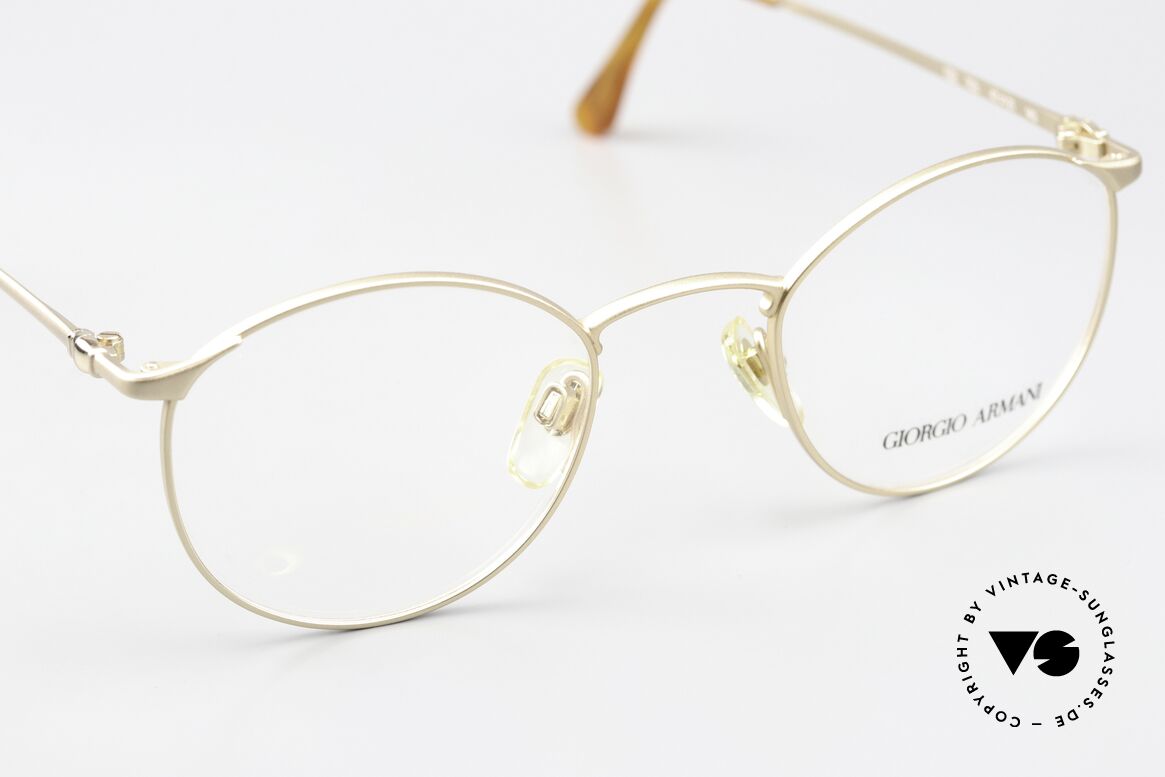 Giorgio Armani 132 47mm Vintage Brille Mattgold, ungetragen; wie alle unsere vintage Armani Fassungen, Passend für Herren