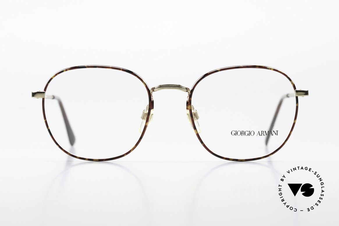 Giorgio Armani 179 90er Brille Federscharniere, sehr klassische Herrenform, Modell 179 in Gr. 52/19, Passend für Herren Giorgio Armani 179 90er Brille Federscharniere, sehr klassische Herrenform, Modell 179 in Gr. 52/19, Passend für Herren