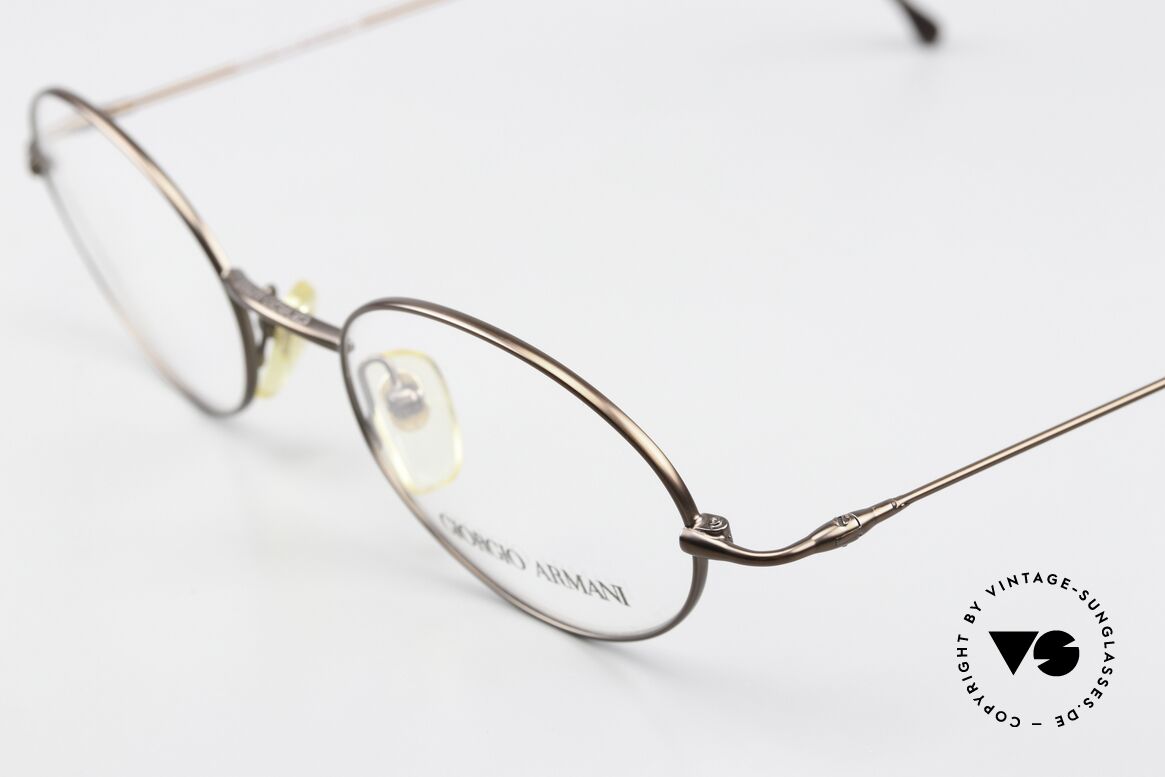 Giorgio Armani 281 Ovale Vintage Brille No Retro, ungetragen (wie alle unsere alten vintage Brillen), Passend für Herren und Damen